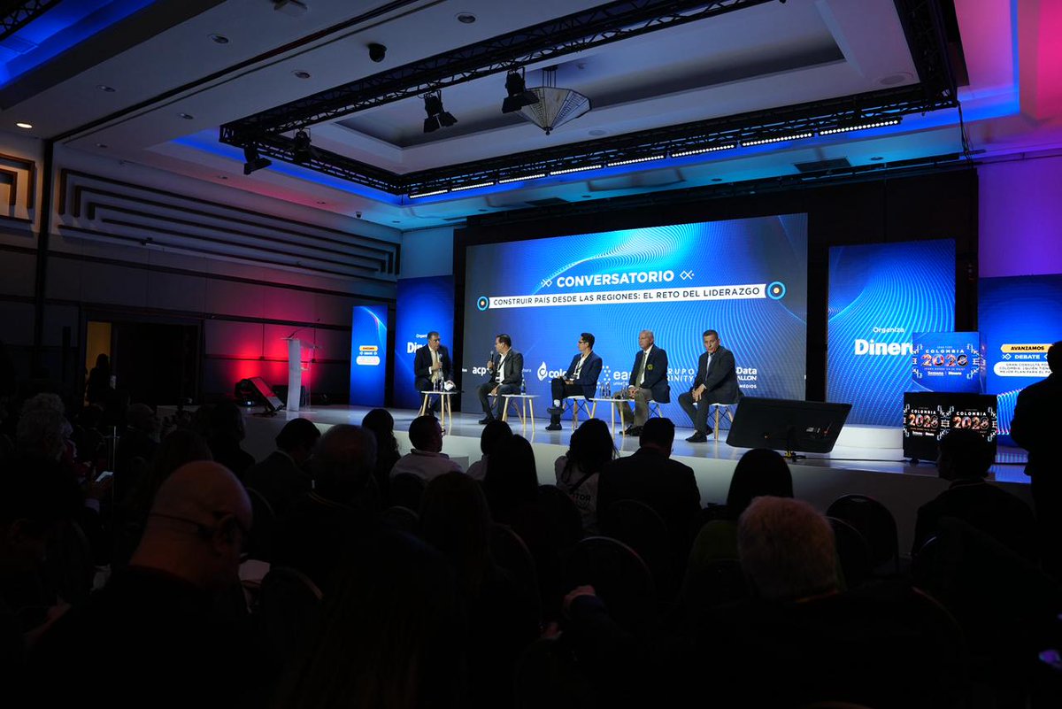 Estamos en Bogotá participando en el #GranForoColombia, organizado por <a href="/RevistaSemana/">Revista Semana</a>, en el panel «Construir país desde las regiones: el reto del liderazgo».

Espacio que busca visibilizar cómo desde nuestros territorios gestionamos modelos de desarrollo sostenible,