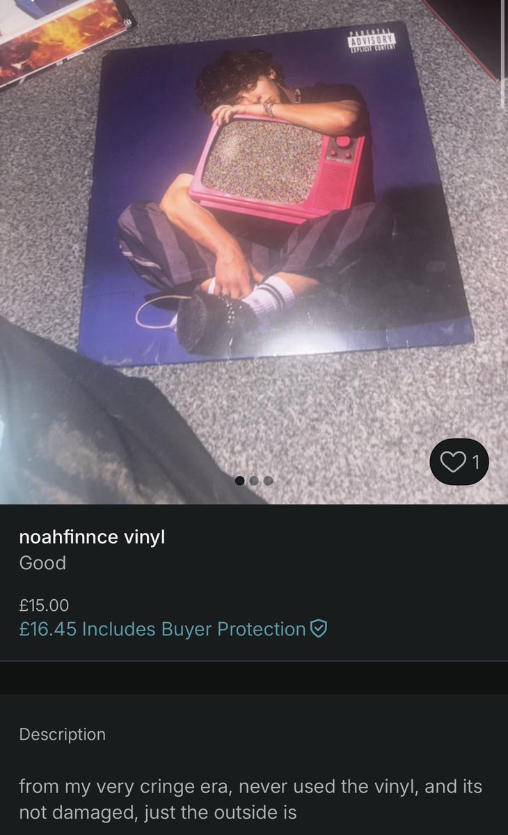 froggy_102's tweet photo. Wanted to get this vinyl but it was sold out so checked Vinted and then boom called out for @noahfinnadams  already being just from some peoples “cringe era” https://t.co/uTh3BbZLSI