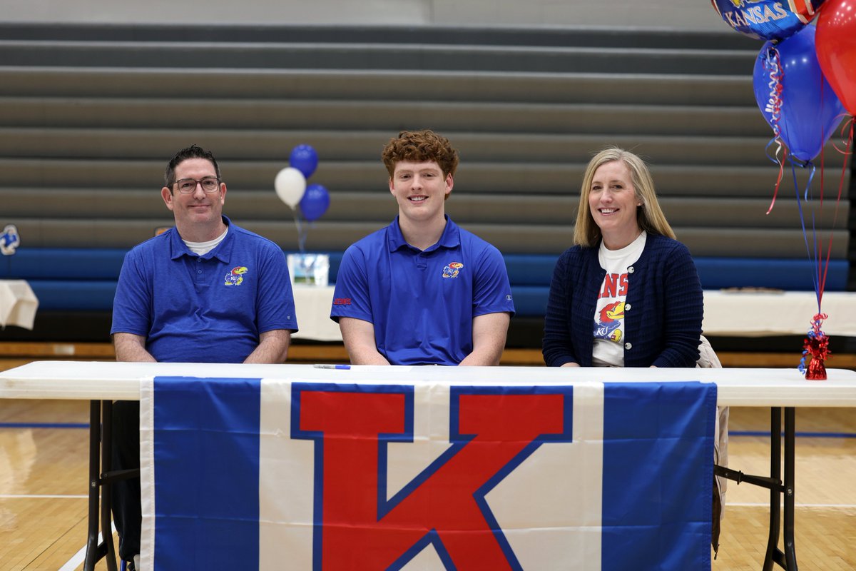 Rockhurst HS Athletics tweet media