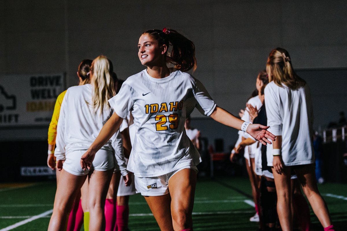 Vandal_Soccer's tweet photo. NGWSD 2K26 ✌️

Thankful for the amazing girls and women in soccer worldwide. The most popular sport in the world for a reason. https://t.co/1Wfrq6w3Fn
