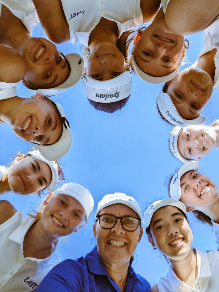 LincolnEastGirlsGolf tweet media