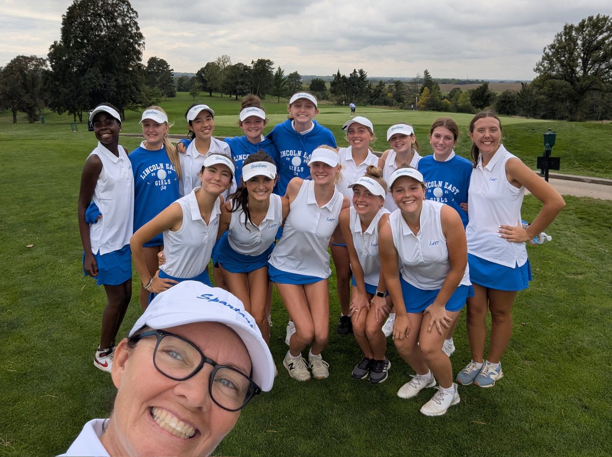 LincolnEastGirlsGolf tweet media