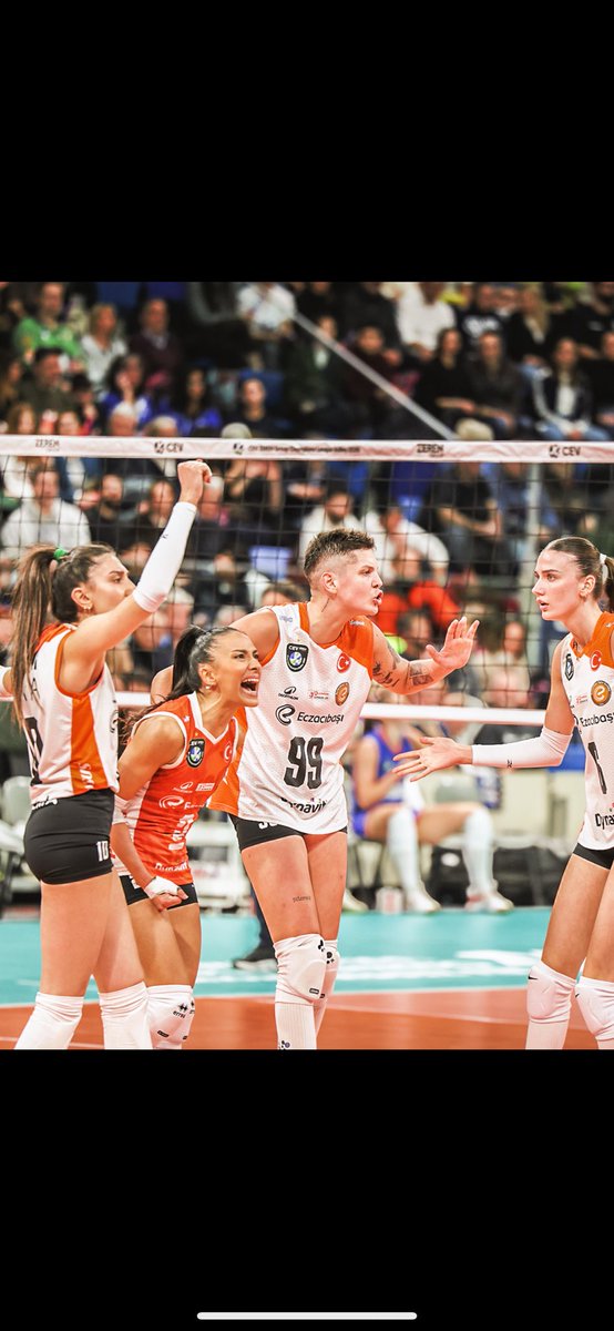 karakurtebrar18's tweet photo. Babayla zor yarışırlar 🐺

Şampiyonlar liginde çeyrek finaldeyiz 🐯 https://t.co/6jJ7SdbnmG