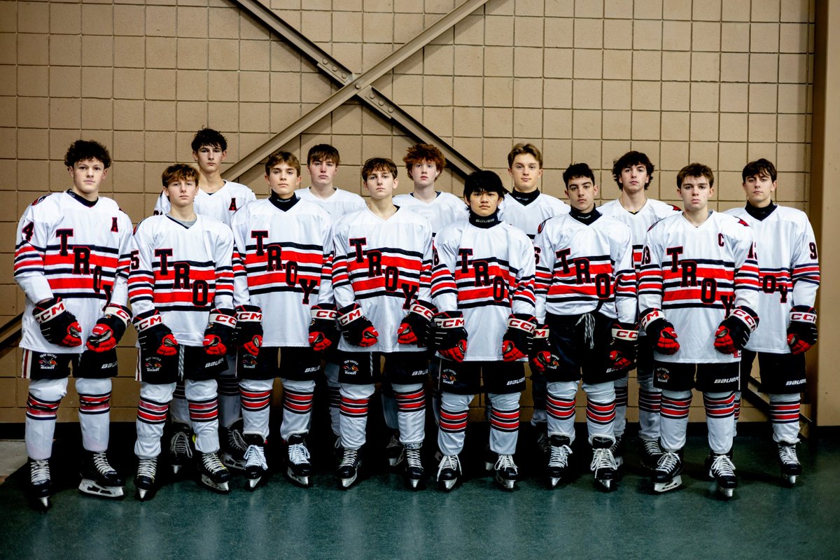 troyuhockey's tweet photo. Troy United Caps Senior Night With 9–1 Mercy Win, Completes Undefeated OAA White Season - Troy Athens High School

Link to article:
https://t.co/AY170CkMnR https://t.co/bFAvYkt6VY