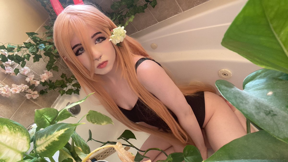 sushiflvredmilk's tweet image. Old power photos :p