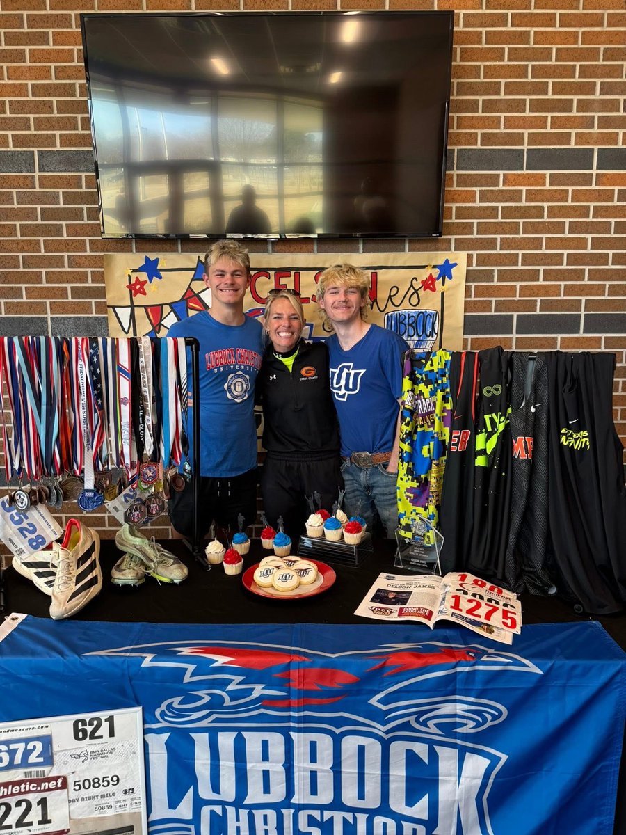 gilmerxc's tweet photo. Congrats to all the kids signing today.   Especially, our own Celson James.  
@LCUCHAPS
@LCUtrackcc https://t.co/L9qTfu74GI