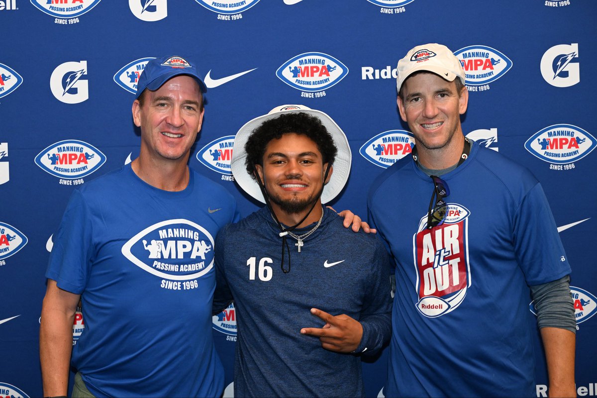 jace✝️ tweet media