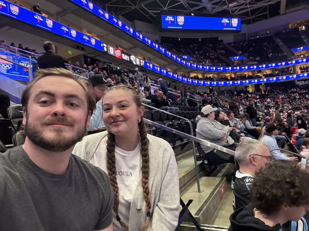 bclovelace2's tweet photo. Thanks so much @RyanQualtrics for the tickets! Best possible way to spend our first @utahmammoth game together. Excited to attend many more! #tusksup https://t.co/OsbpXJanCm