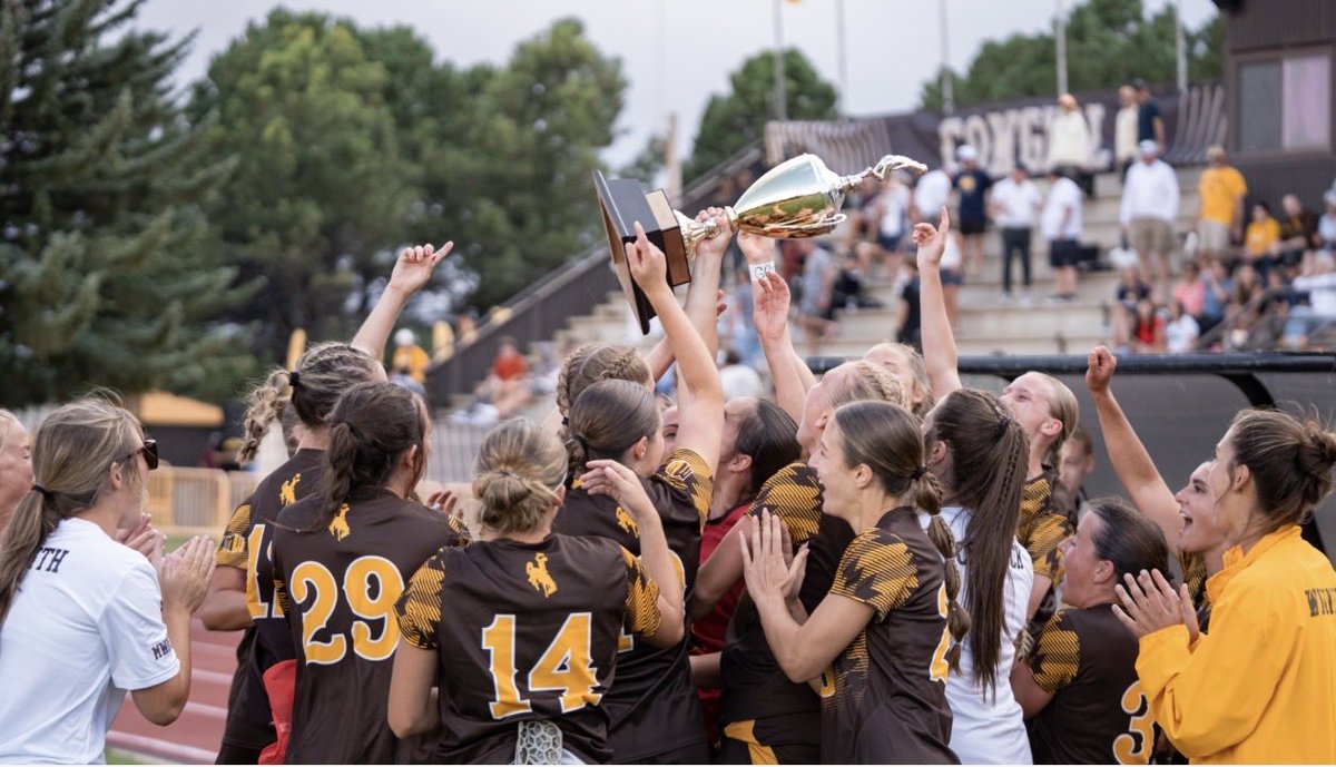 Wyoming Cowgirl Soccer tweet media