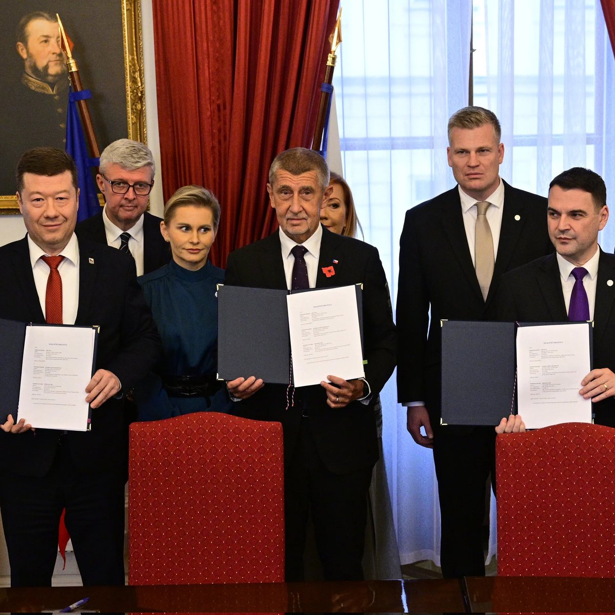 Když volíš šaške - očekávej cirkuse! 🤮