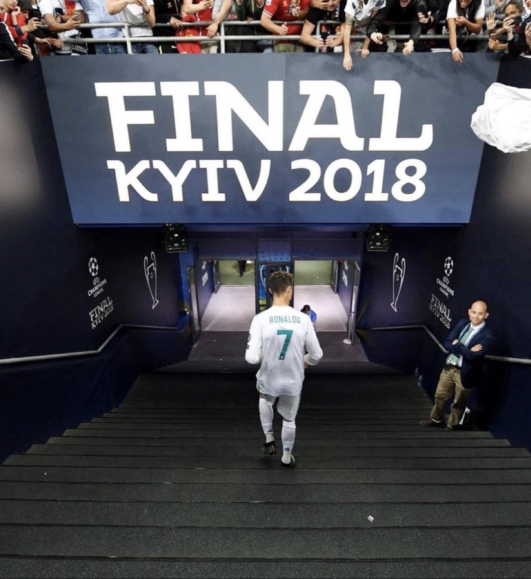 Y FUISTE TÚ MI BAILE INOLVIDABLE