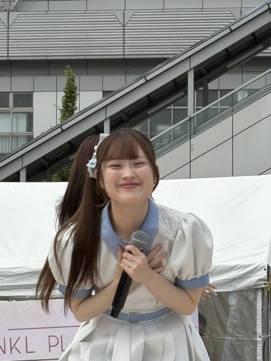 みかりん　おはよう！☀️

今日は「笑顔の日」だよ！😊
またみかりんの笑顔見たいな

みかりんの笑顔でリン友さんを癒してね💛

今日もいい1日になりますように

#ぴかみかりん 

↓めっちゃ笑顔のみかりん😆💛