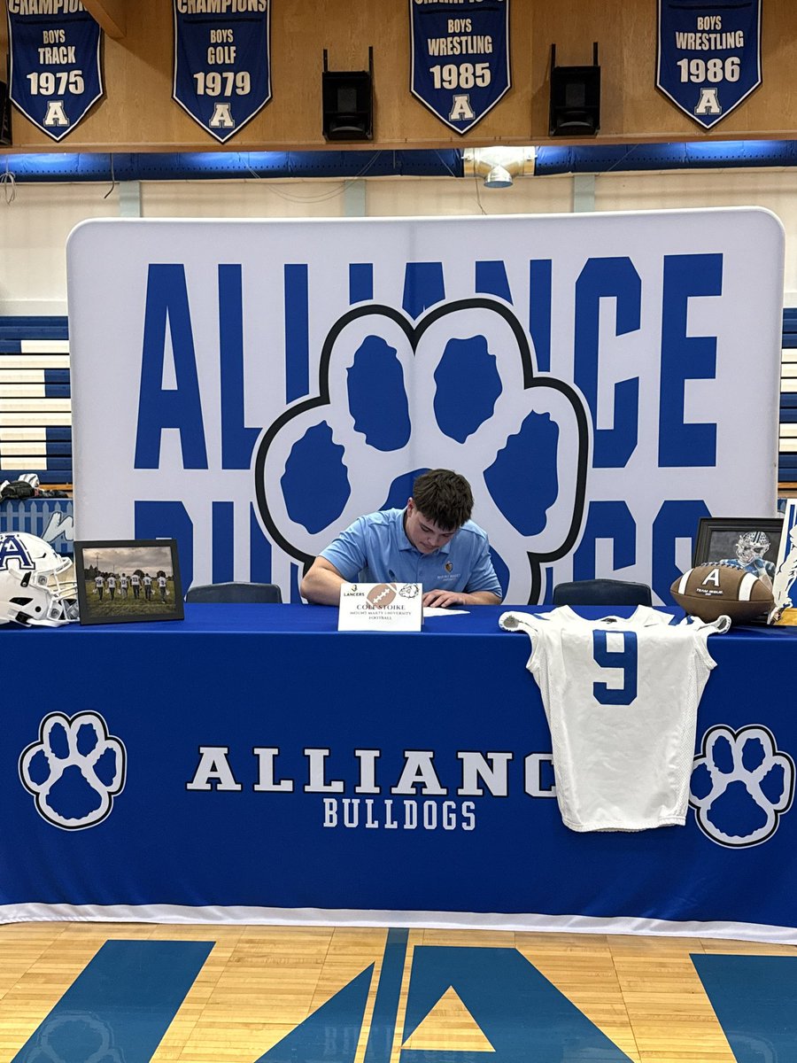 Cole Stoike tweet media