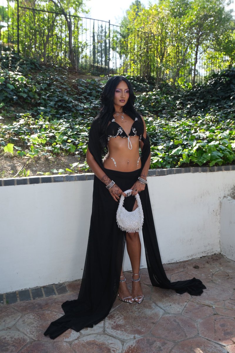 best of rhea raj ☆ tweet media