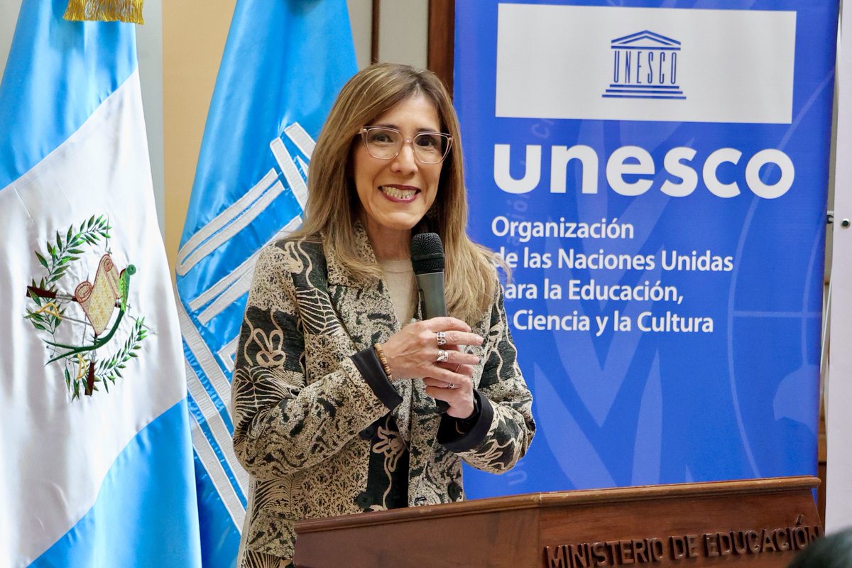 Para ello, el equipo de <a href="/UNESCOgt/">UNESCO Guatemala🏛️#Educación #Ciencia #Cultura</a> propuso modelo educativo en apoyo a la comunidad educativa en la construcción de relaciones pacíficas y respetuosas en el ámbito escolar, familiar y comunitario, por medio del arte como medio de expresión.
<a href="/PNUDGuatemala/">PNUD Guatemala</a>  <a href="/ONUMujeres/">ONU Mujeres</a> <a href="/LudicaCaja/">Caja Lúdica</a>