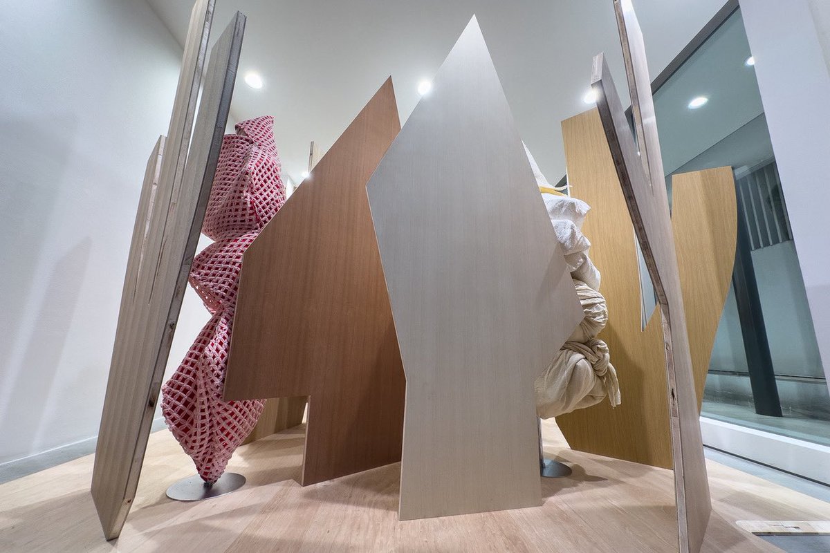 DSMGINZACDG's tweet photo. COMME des GARÇONS Spring Summer 2026 special installation created by Rei Kawakubo has arrived at Dover Street Market Ginza 1F Elephant Space.

#commedesgarcons
#doverstreetmarketginza https://t.co/84kzMRz0f6