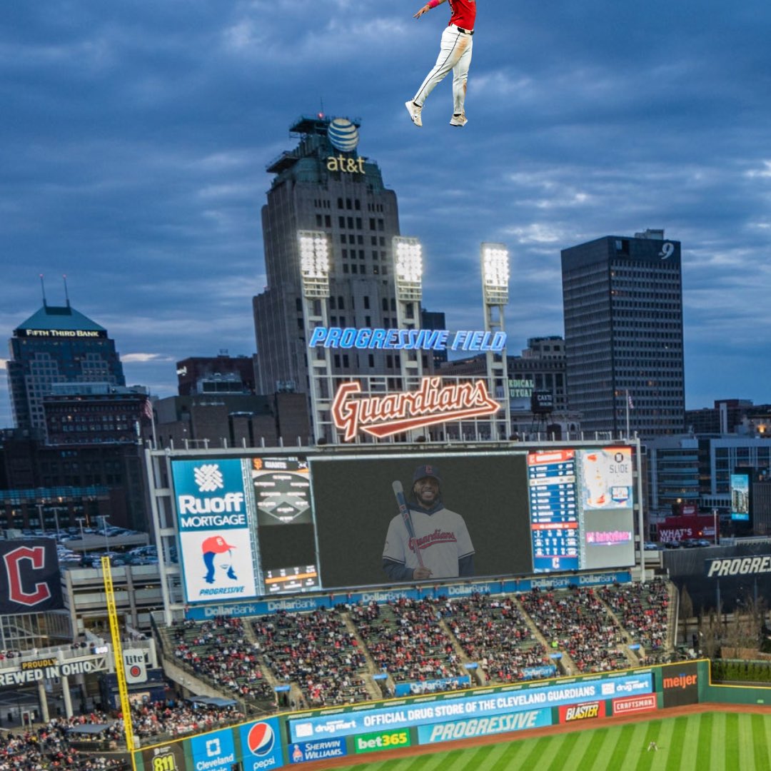 Sarah ⚾️ tweet media