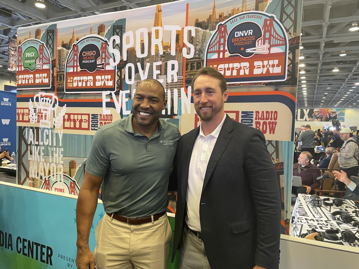 calvinwatkins's tweet image. Ran into Darren Woodson and Sean Lee today.