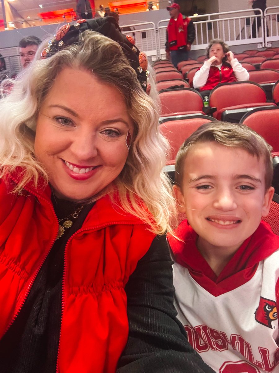 Meredith M. Morrison tweet media