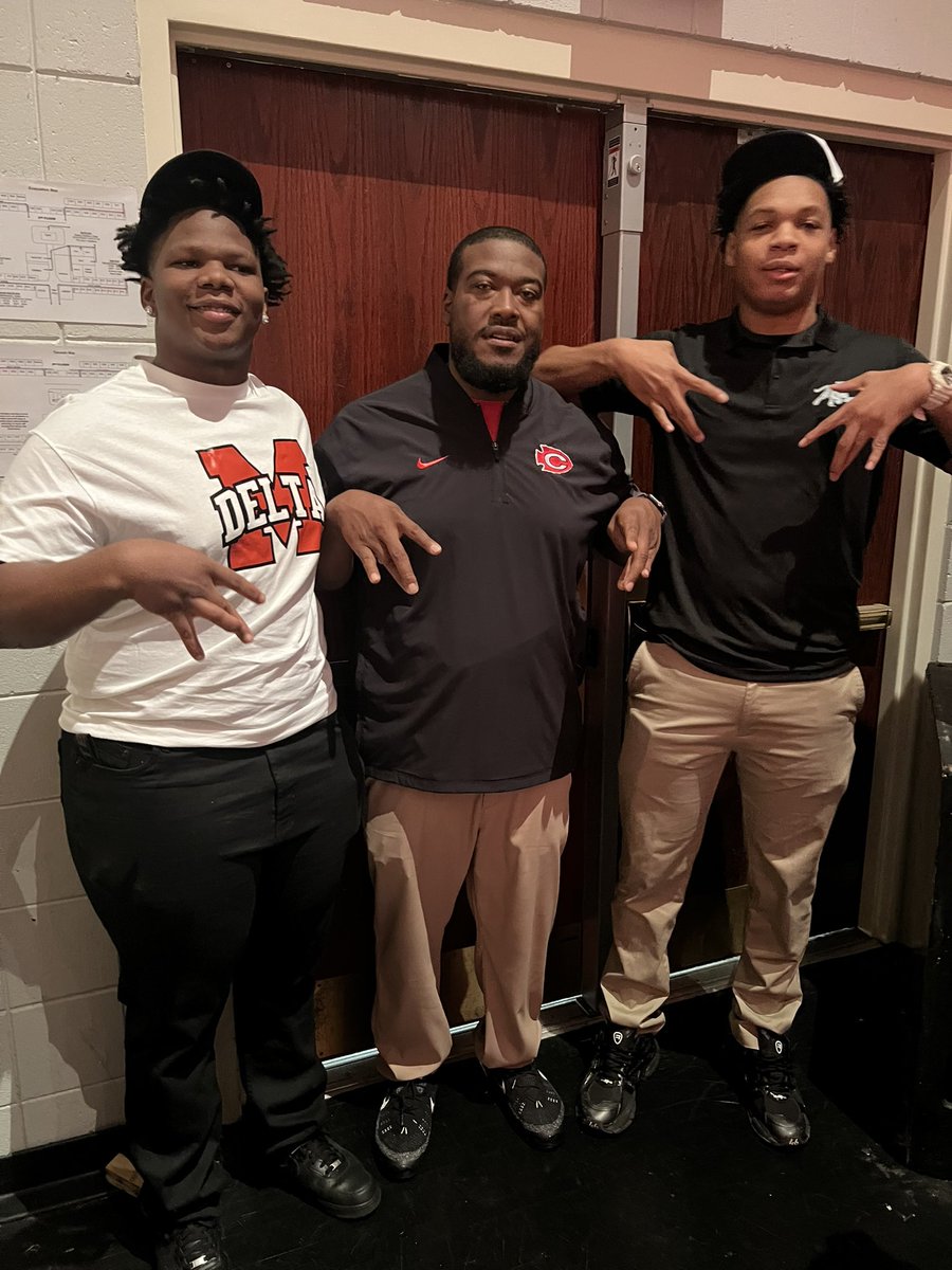 Mark Hoskins tweet media