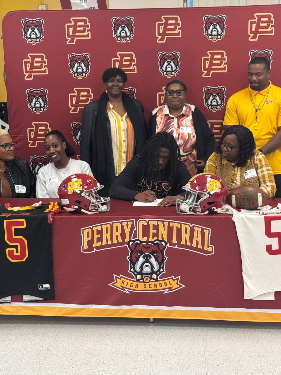 Perry Central Bulldogs tweet media