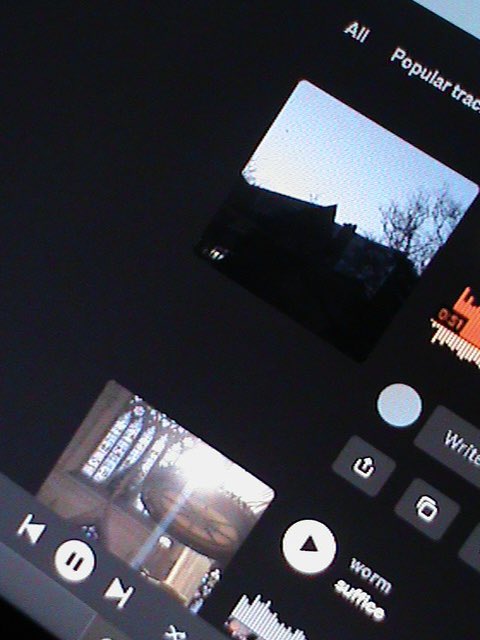 jades714's tweet image. 