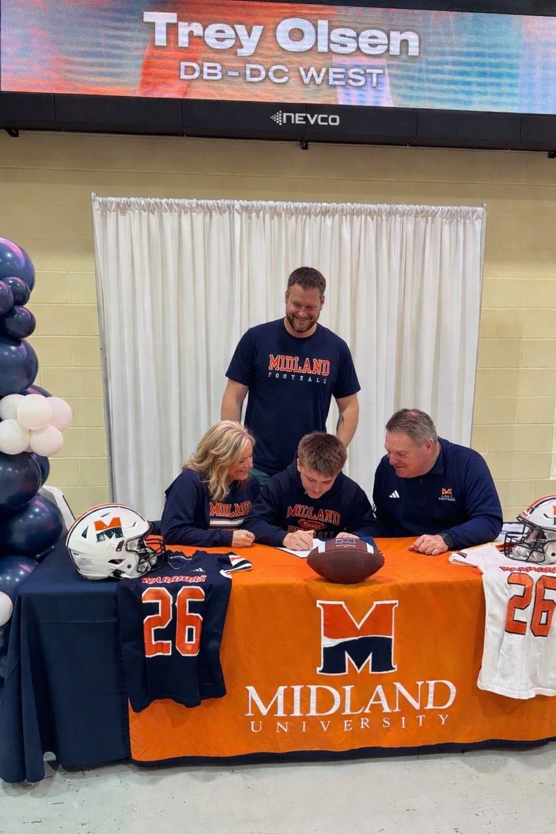 Rebecca Olsen tweet media