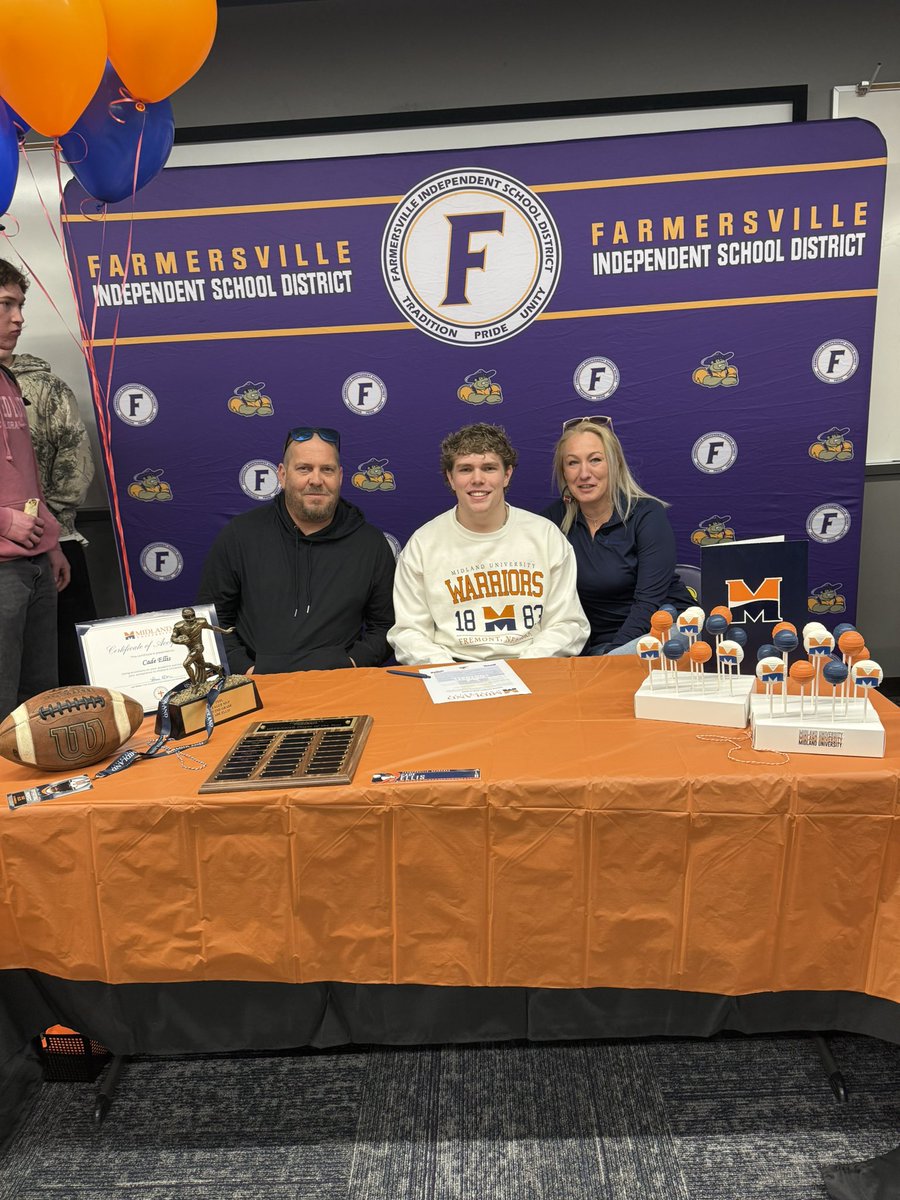 Cade F. Ellis tweet media