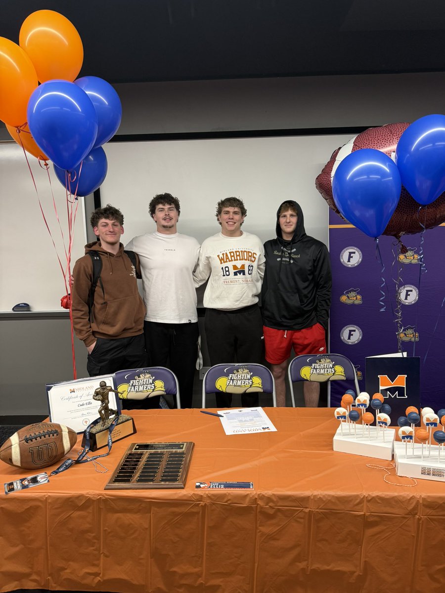 Cade F. Ellis tweet media