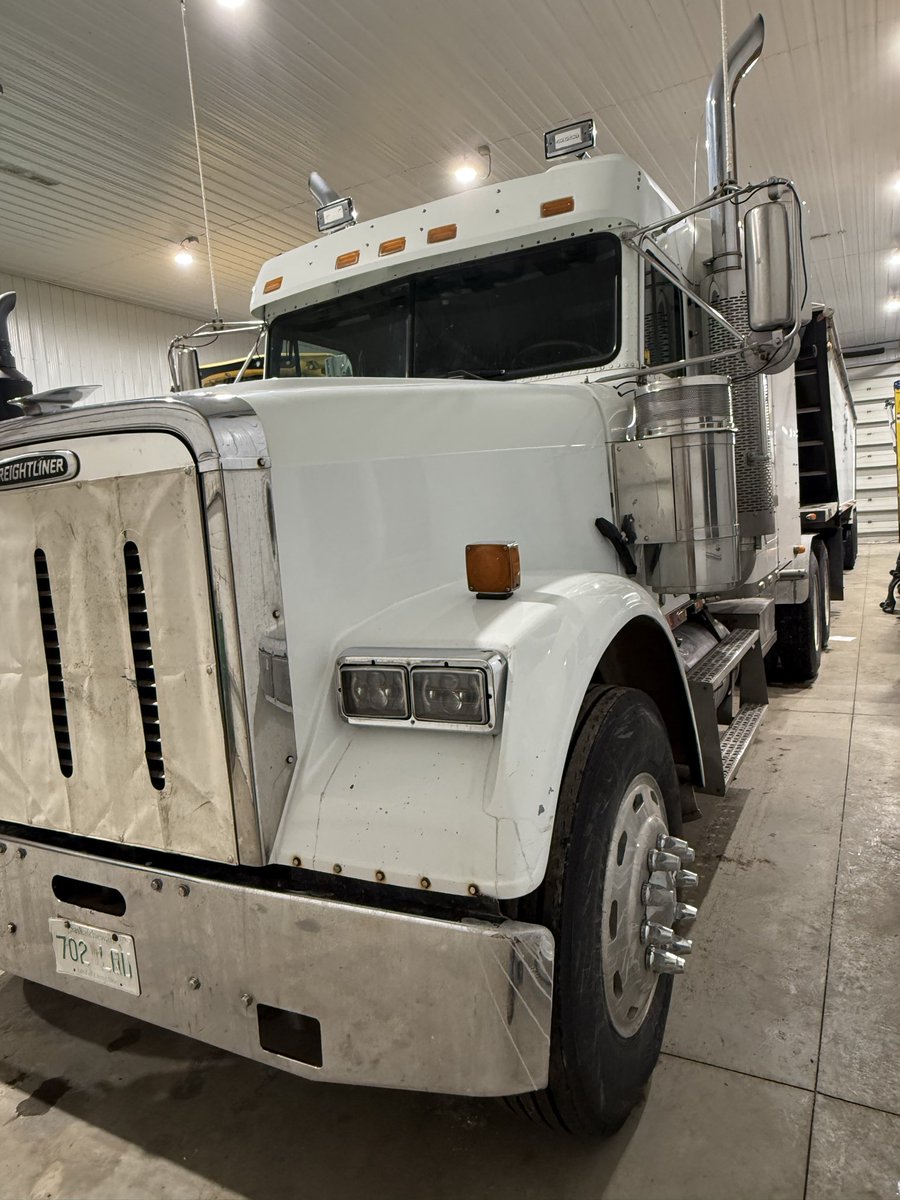 Glen Munholland tweet media