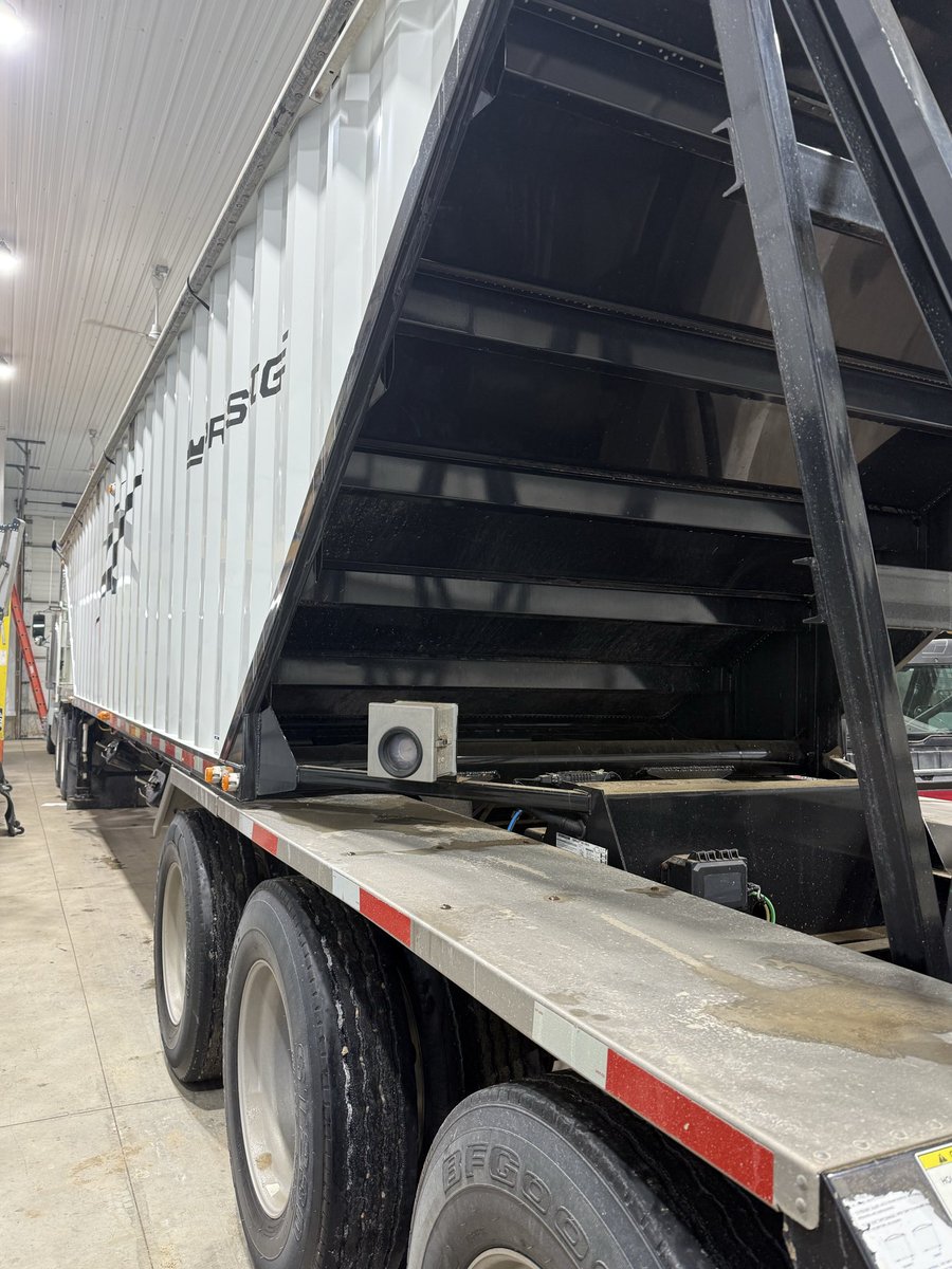 Glen Munholland tweet media