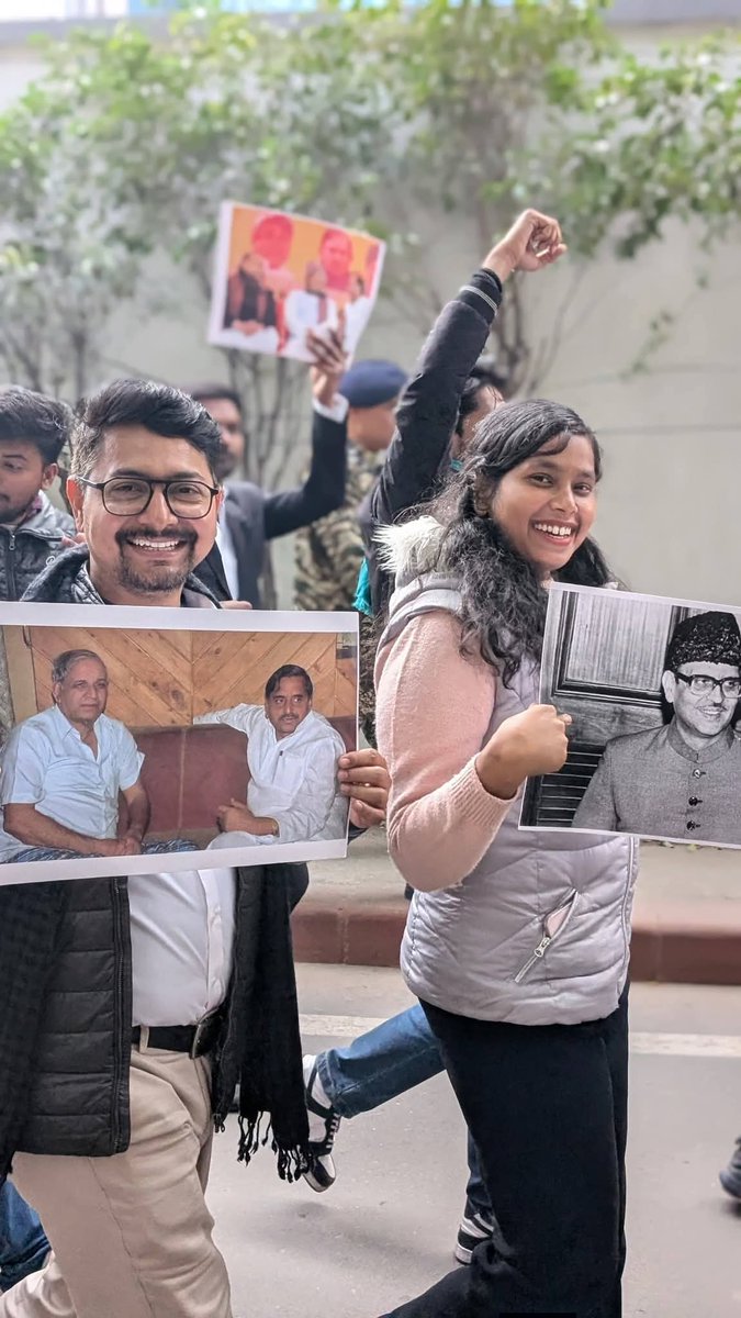 टूट कमंडल जायेंगे, 
हम फिर से मंडल लाएंगे।

#Mandal02 #UGC #UGC_लागू_करो