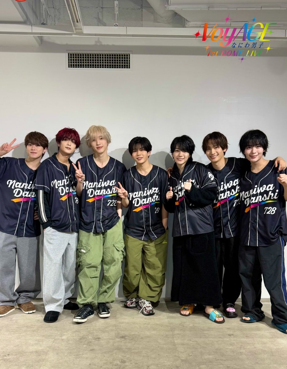 asuru_na's tweet photo. みっちーの靴が少し汚れていて
人間なんだなと思った。 https://t.co/s3SPxrf5Se