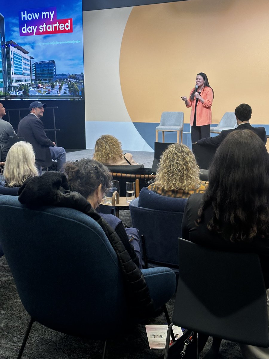PremiumCarehca's tweet photo. The @Seniorsitters Bay Area launch I attended  wasn't iust an event, but rather, a movement.

So many leaders across so many areas coming together to raise the standard for families Proud to have been there to witness it. Thank you, @shaunasweeney, for pulling this together! https://t.co/lixk4a3IBJ