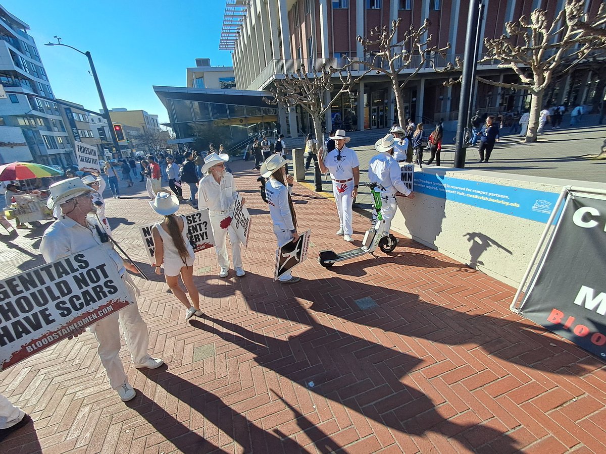 intacticorn's tweet image. Today we protested circumcision at the University of California in #Berkeley! A really great location for one on one interaction, had some effective conversations with local students. #i2 #circumcision