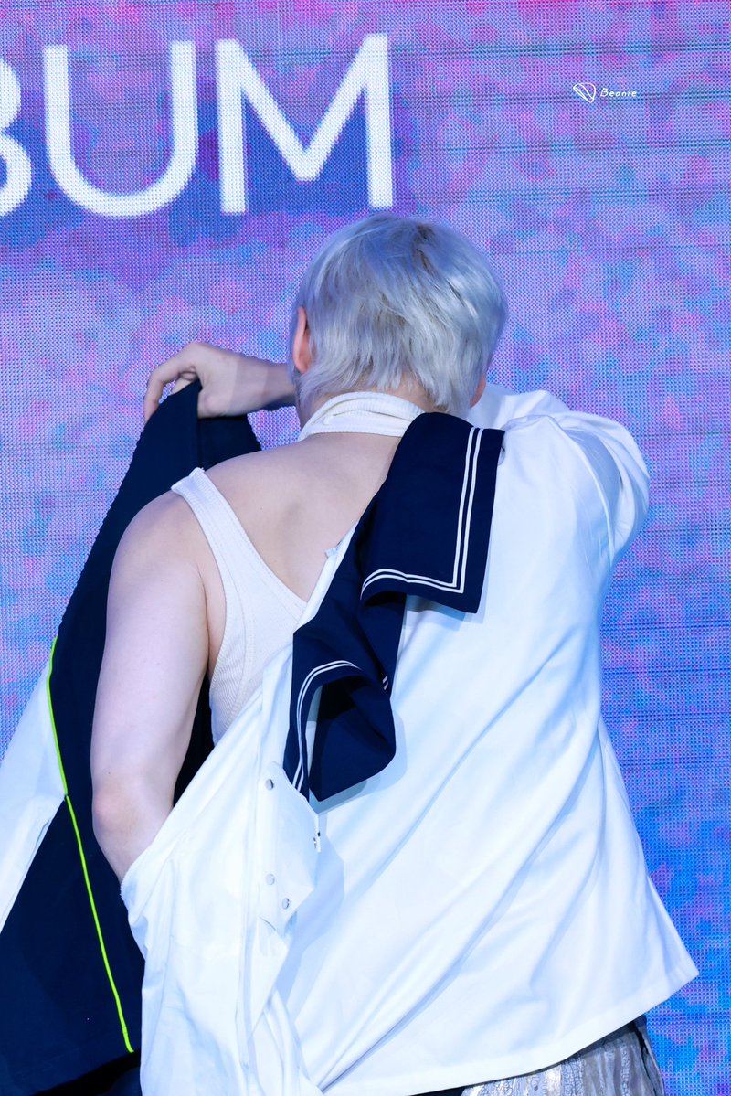 ningarms's tweet image. Yes