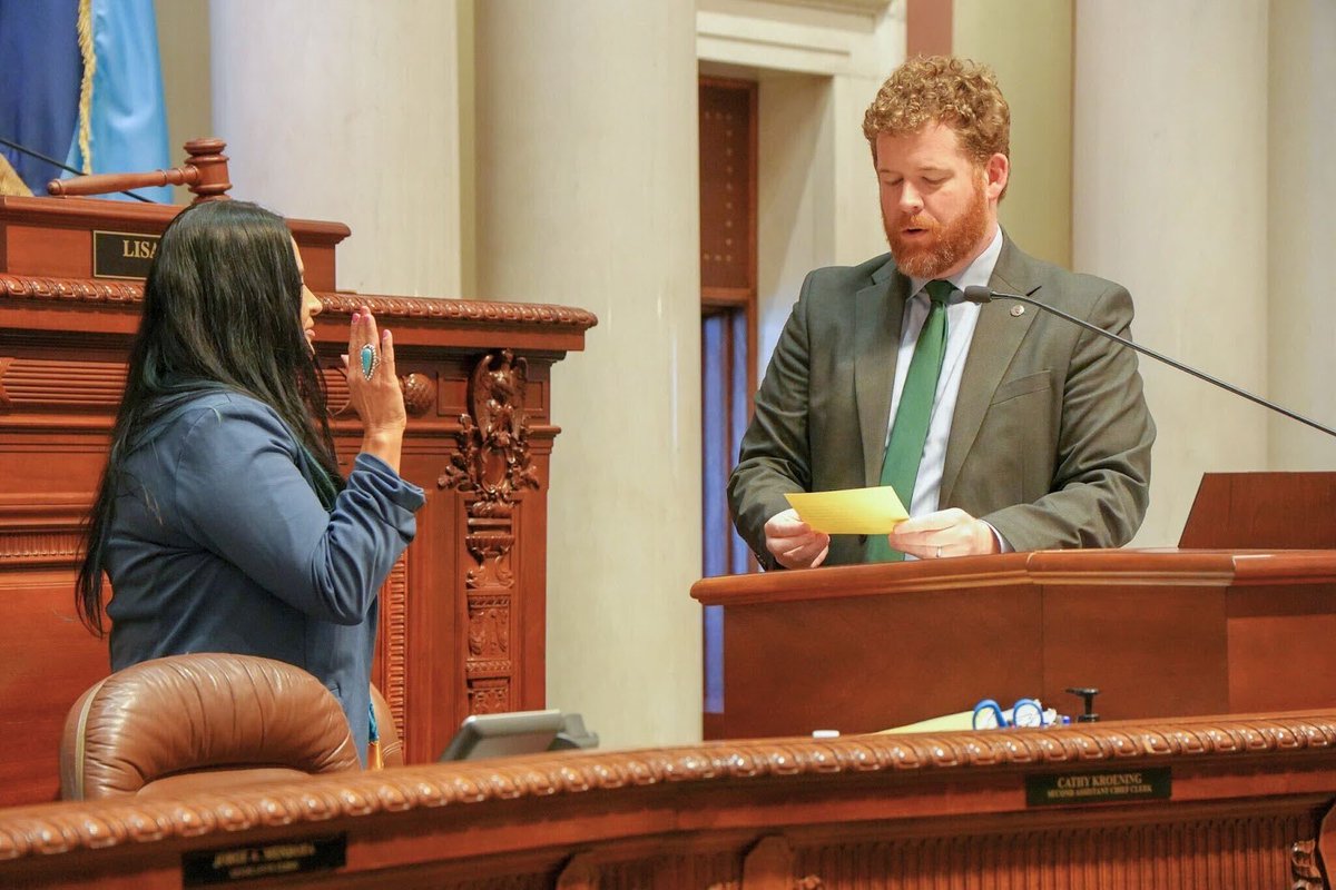 Amy Klobuchar tweet media