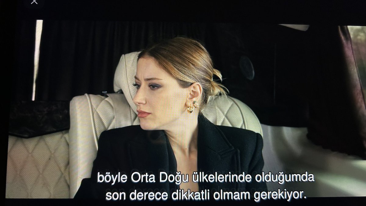 coshkan2's tweet photo. Bu diyalogtan sonra izlemeyi bıraktığım dizi…!!!  #sekizinciaile https://t.co/mV1fSLUExm