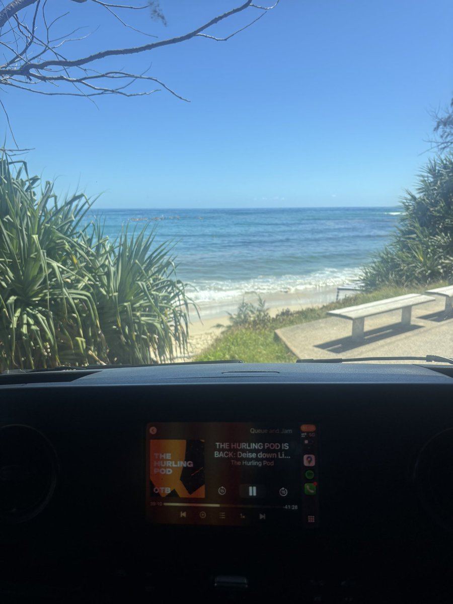 Christy McNaughton tweet media