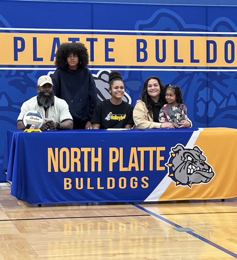 nphs_bulldogs tweet media