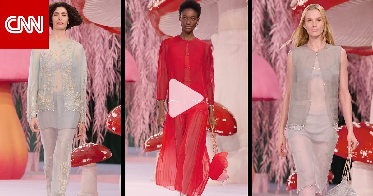 الإطلالات الفردية لم تكن هي ما لفت الانتباه في هذا العرض.. ماذا تريد "شانيل" للنساء في أزيائها الراقية؟ 