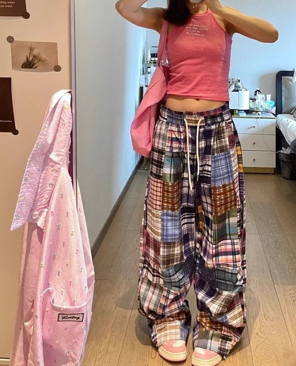 cheekchicshop's tweet photo. กางเกงลายสก็อต เอว 24-32”
สะโพก 42-44” ส่วต่อ 200 รวมส่ง

#ส่งต่อเสื้อผ้า #ส่งต่อเสื้อผ้ามือ2 #โล๊ะตู้เสื้อผ้า #ส่งต่อกางเกง #โล๊ะตู้ #ส่งต่อเสื้อผ้ามือสอง #เสื้อผ้ามือสอง #ส่งต่อstylist https://t.co/bizQz4vCOE