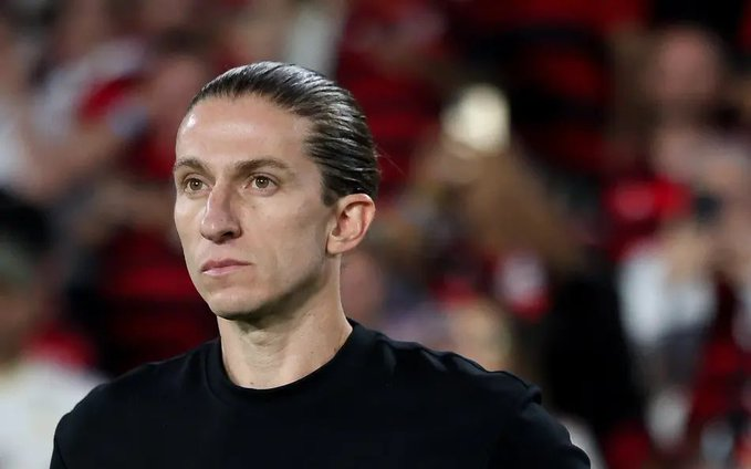 FL_Atitude's tweet photo. #FLAxINT
Mais um jogo em que o Flamengo falha, não cria, não finaliza, erra passes bobos e desfaz da bola. Muito mal!
Já perdemos 5 de 6 pontos disputados. Quem quer ser campeçao do BR não pode dar esse vacilo! "Ah, mas ainda restam 36 rodadas!" Sim, mas esses pontos podem fazer falta lá no fim, para um título, Libertadores ou Deus me livre coisas menores.
Na minha opinião, o FL é o principal culpado!