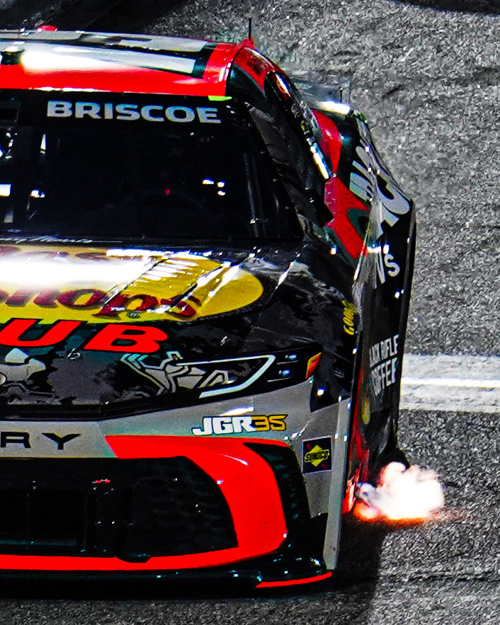 NASCAR's tweet photo. This photo is lit. https://t.co/GF5rjGH3s5