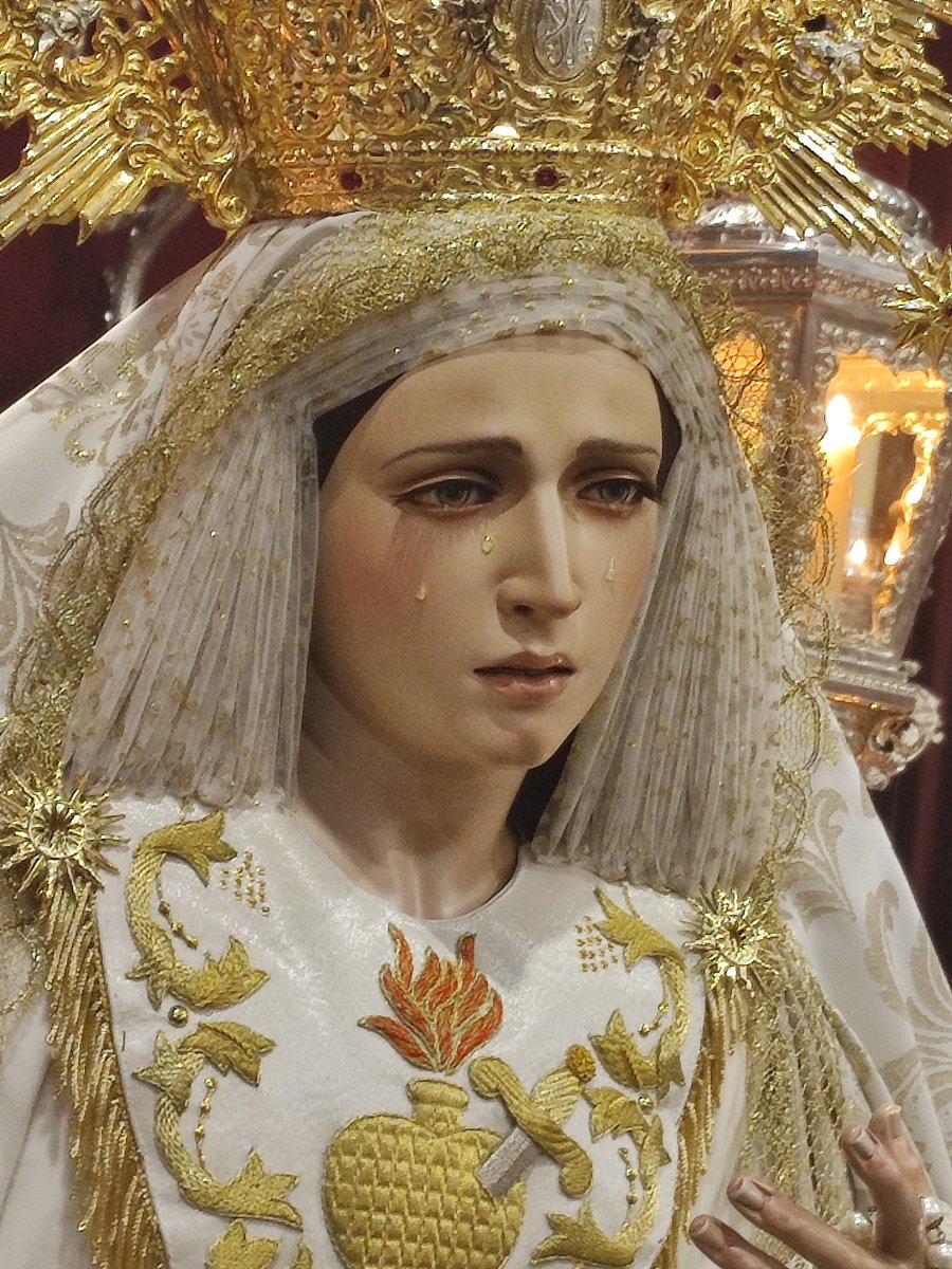 Jueves de Reina de los Ángeles.

Fotografía: Alberto Armenteros