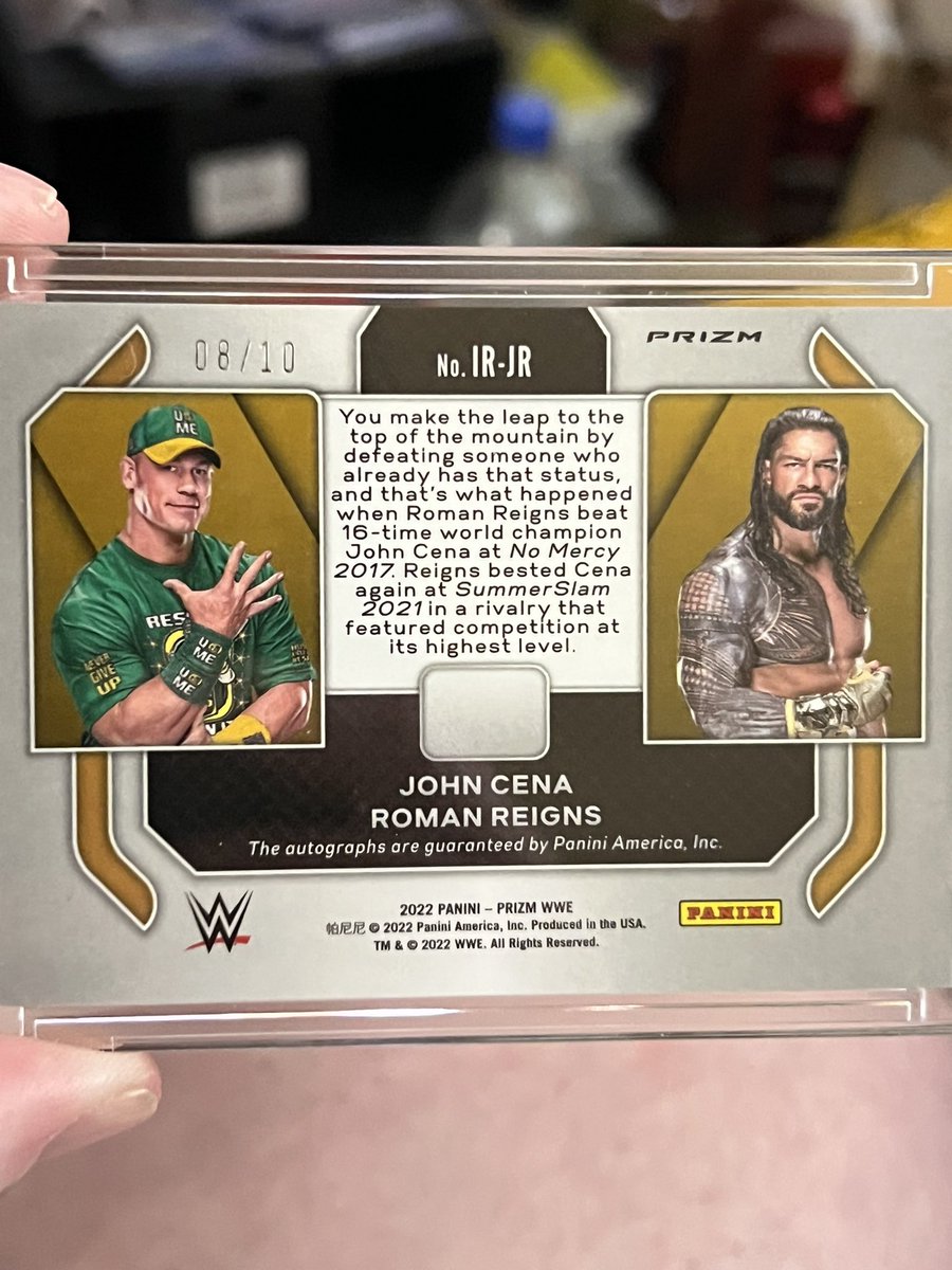 BANG!!! Jordan and Jacki can smell big hits through the cellophane. Just last week it was a Hulk Hogan auto. And tonight they pulled a Dual Auto ⭐️ Roman Reigns/ John Cena Gold /10. They are Clearly the tag champs of WWE Rips.