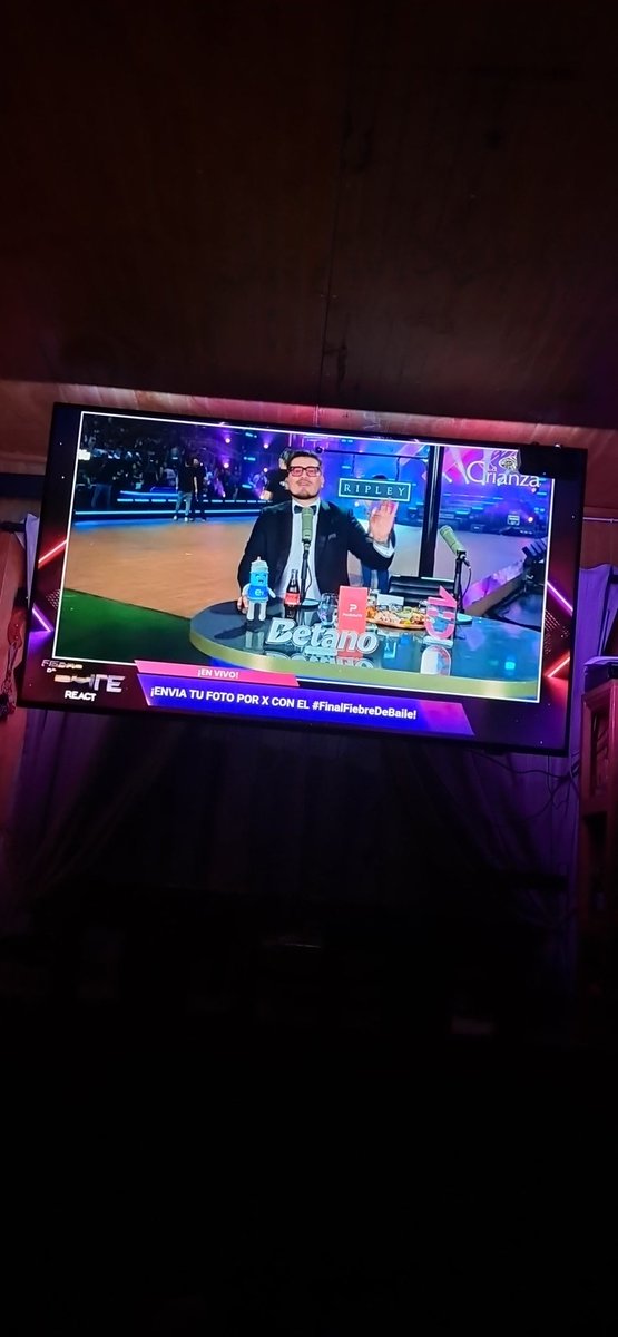 Esperando la #finaldefiebredebaile
#fiebredebaile #fiebredebailereact
Saludos desde Rucalhue!!!! Vamos Skar