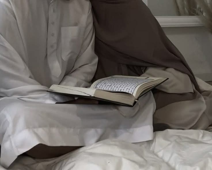 unfmariam's tweet photo. لا شيء أقرّ لعينِ المُؤمن مِن أن يَرى حبيبهُ في طاعةِ الله.
- الحسَن البصرِي. https://t.co/09vUgG2Ba6