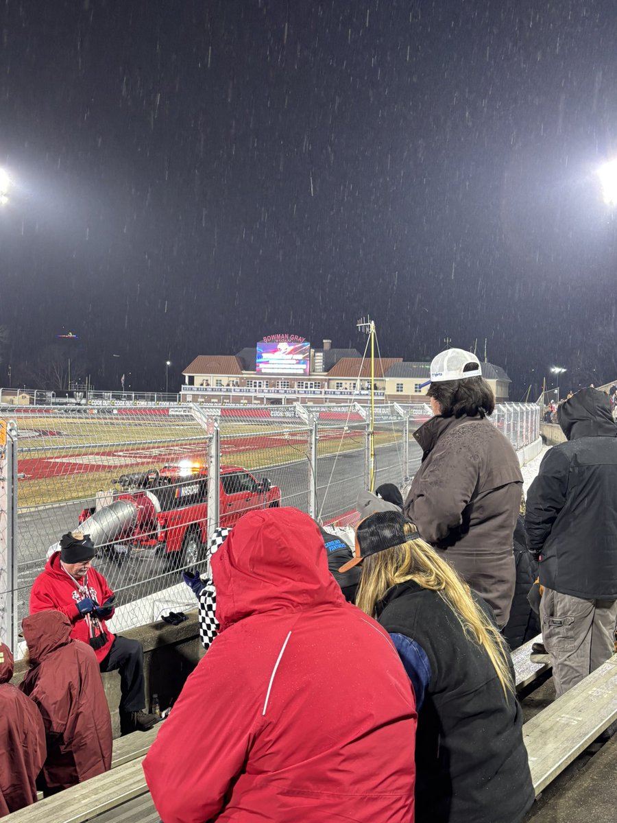 Spence Smithback tweet media