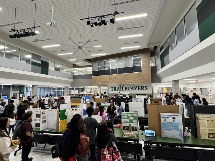 Iowa Colony Jr High tweet media